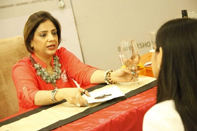 wine reading 2